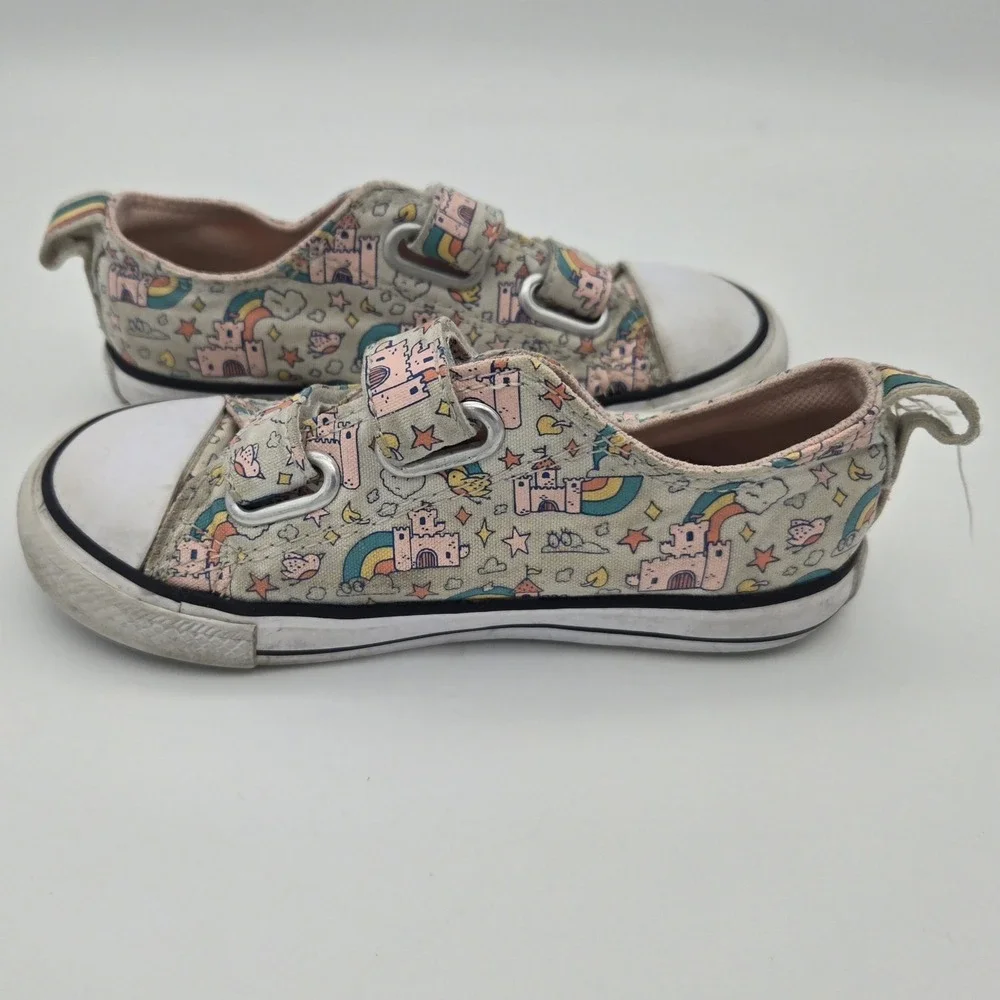 Converse All Star girls shoes size 9 toddler Castles Rainbows
